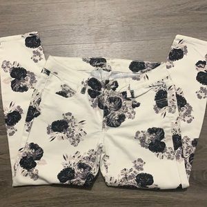 🔥AMERICAN EAGLE WOMENS JEANS